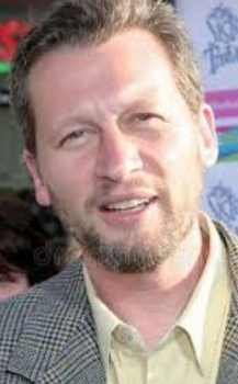 Ken Kwapis